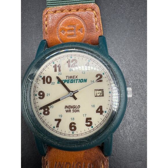 Vtg Timex Expedition Indiglo WR 50 Green Case & Nylon Band 36.7mm Watch - Picture 1 of 9